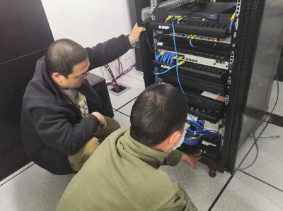 保康县政务服务和大数据管理局 争分夺秒抢修 确保信息光缆畅通 信息系统运行维护服务